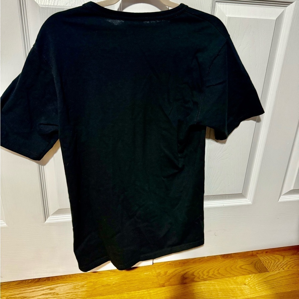 Men Like New Champion T-shirt Size M​​​​​ - Picture 2 of 3